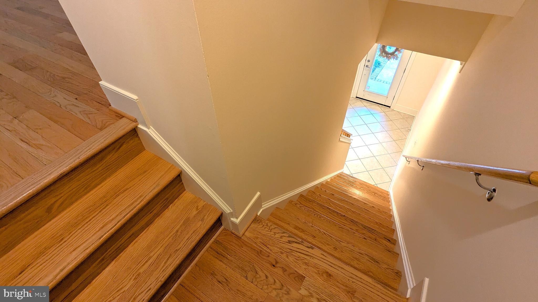 CENTERPOINTE - Residential