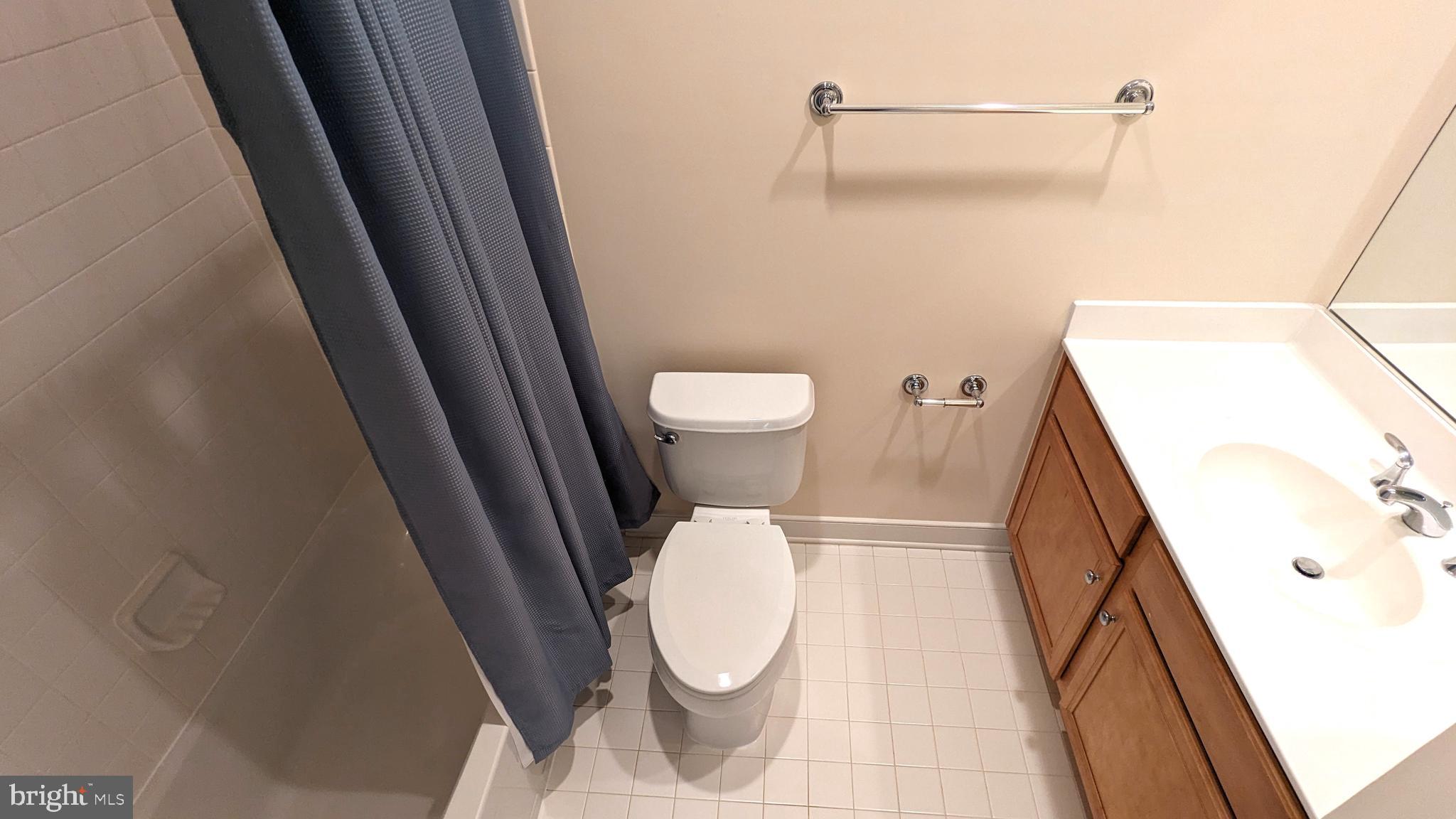 CENTERPOINTE - Residential