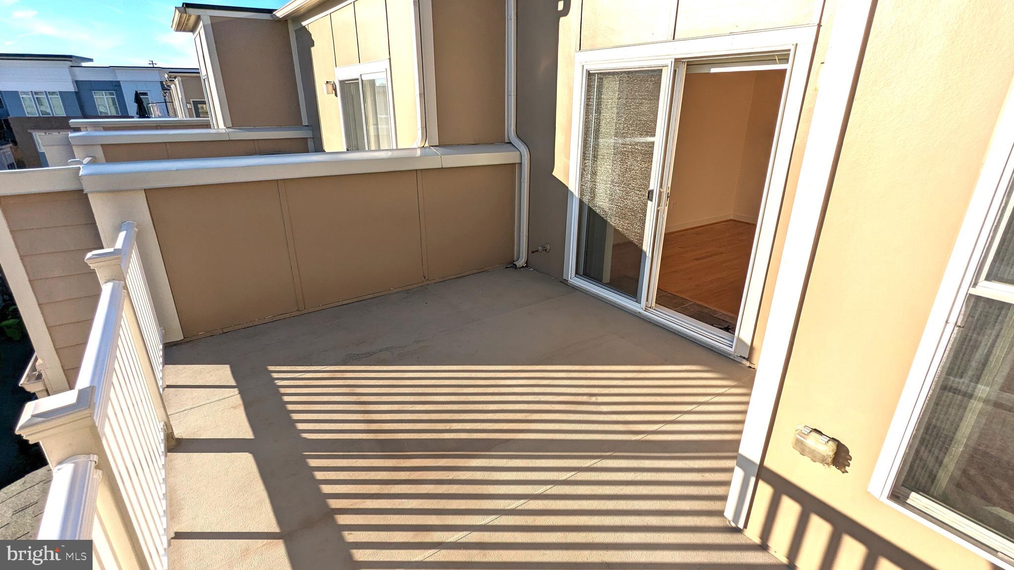 CENTERPOINTE - Residential