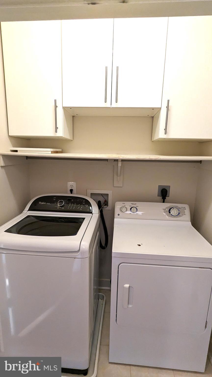 CENTERPOINTE - Residential