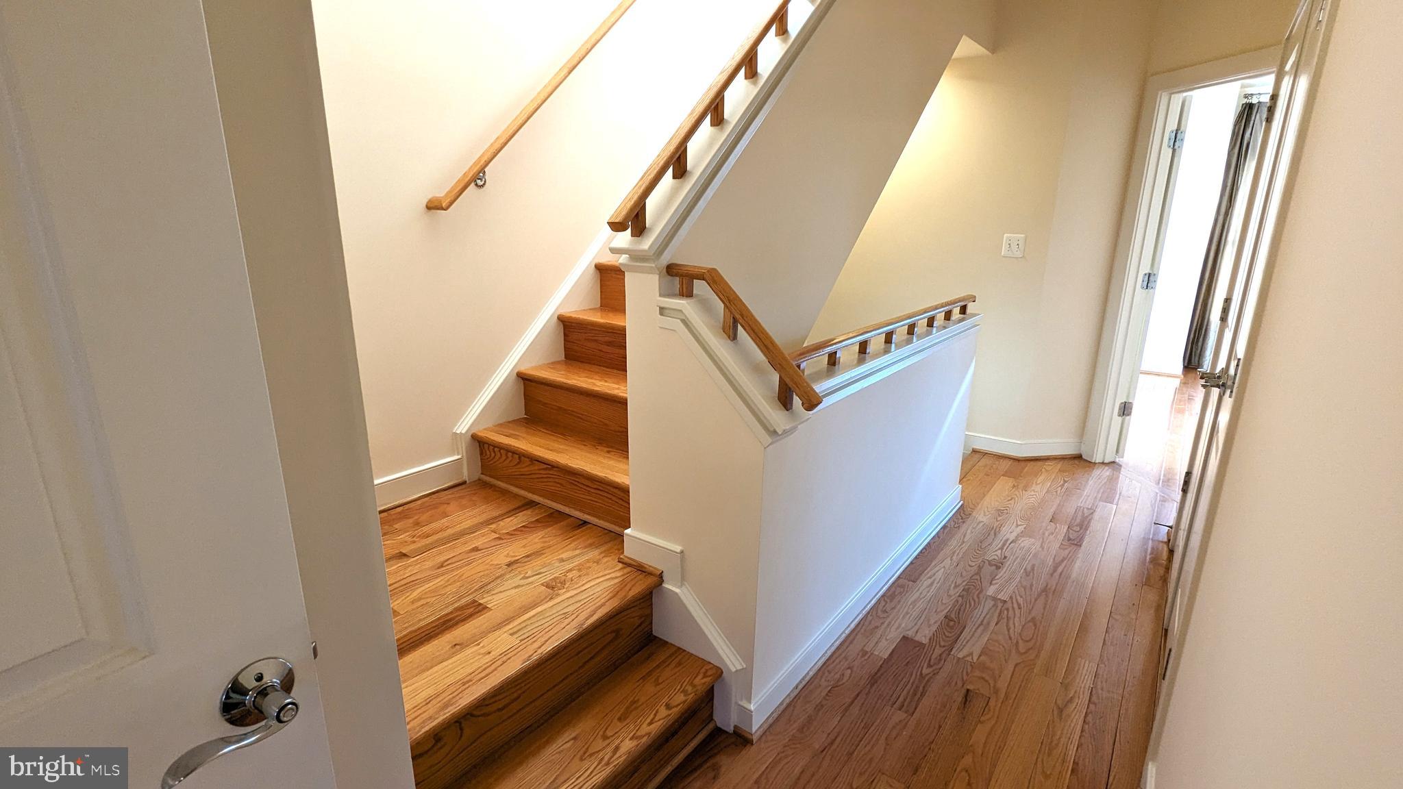 CENTERPOINTE - Residential