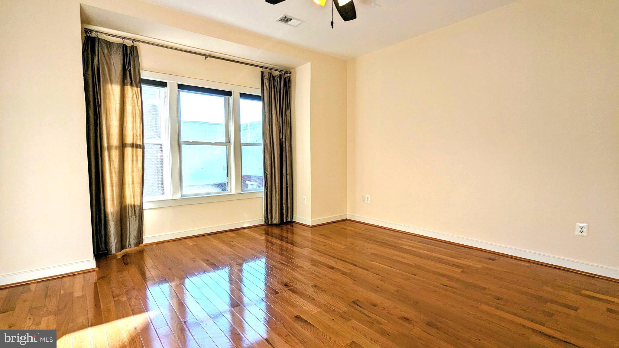 CENTERPOINTE - Residential