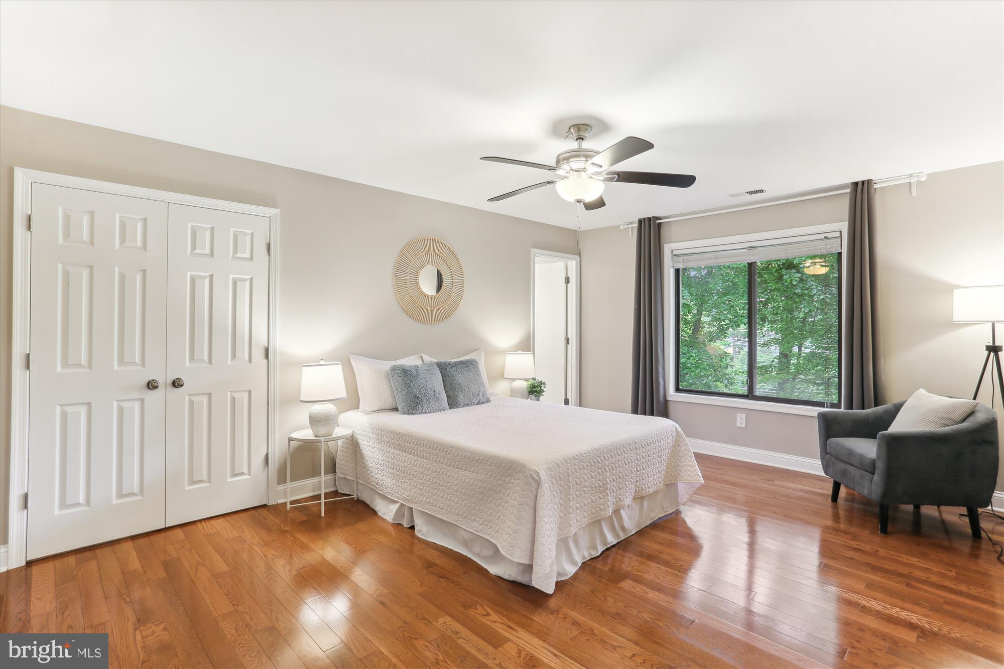 POTOMAC SPRINGS - Residential