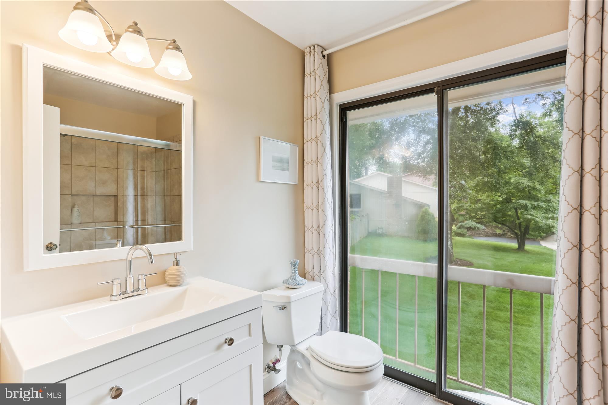 POTOMAC SPRINGS - Residential