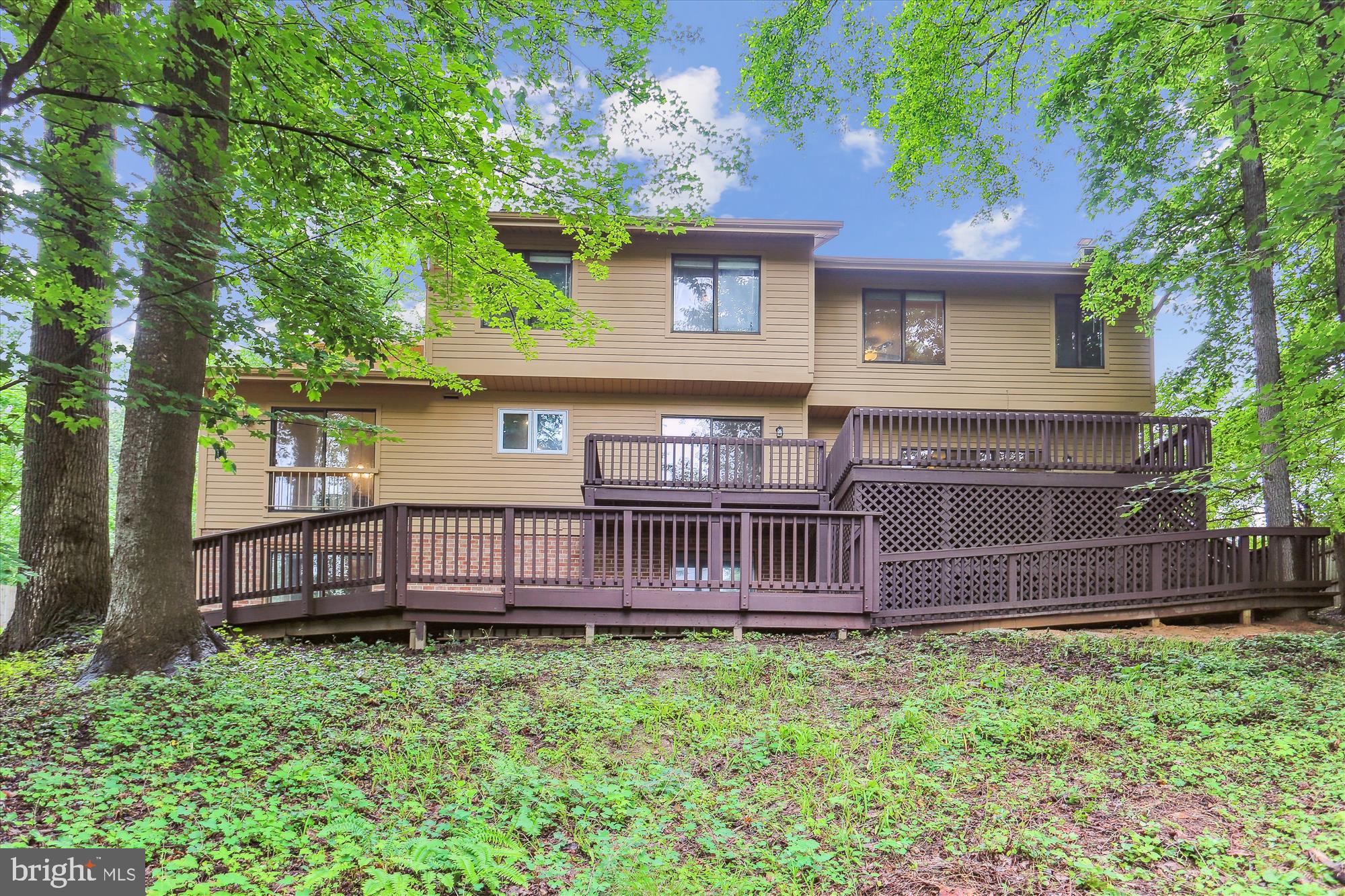 POTOMAC SPRINGS - Residential