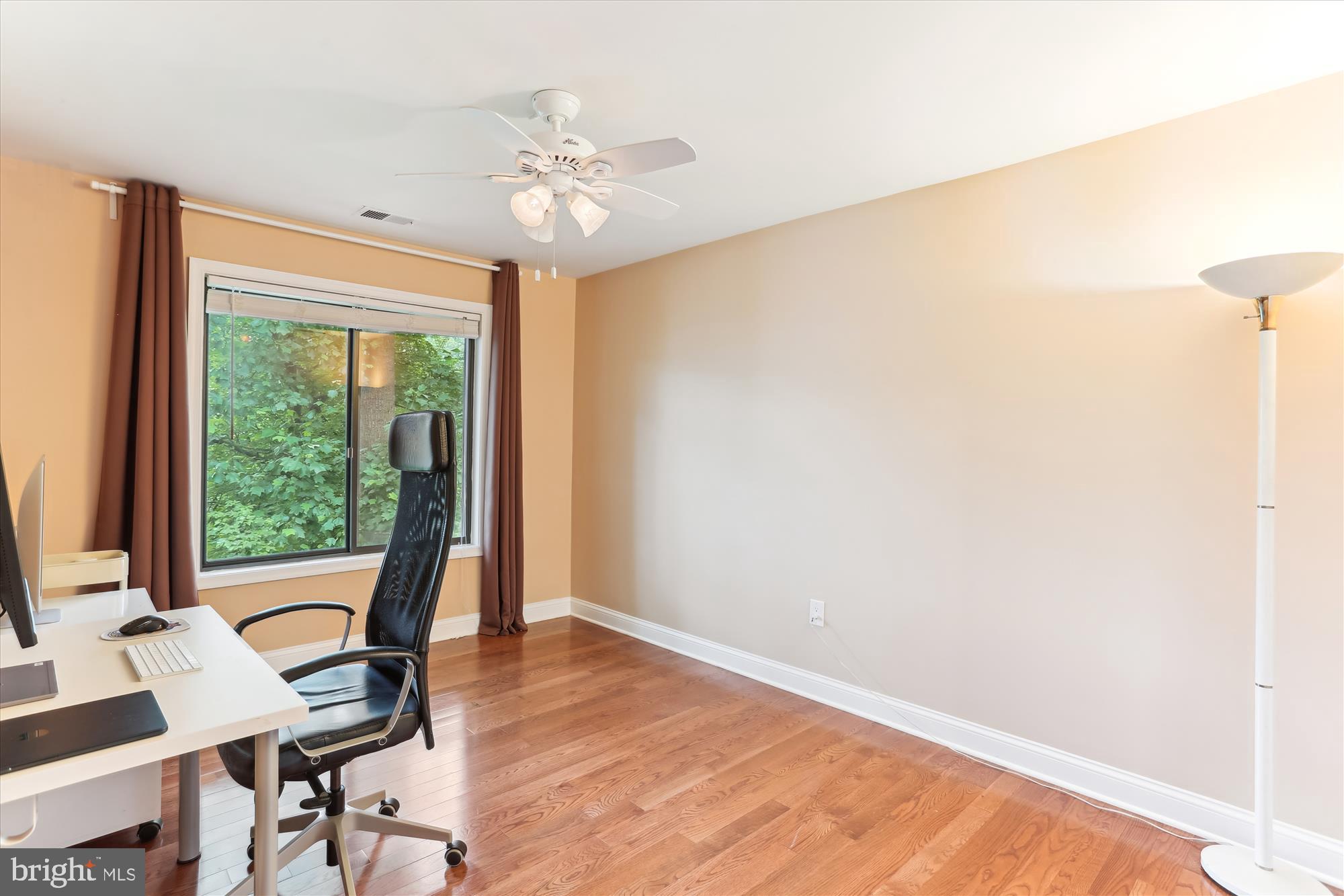 POTOMAC SPRINGS - Residential