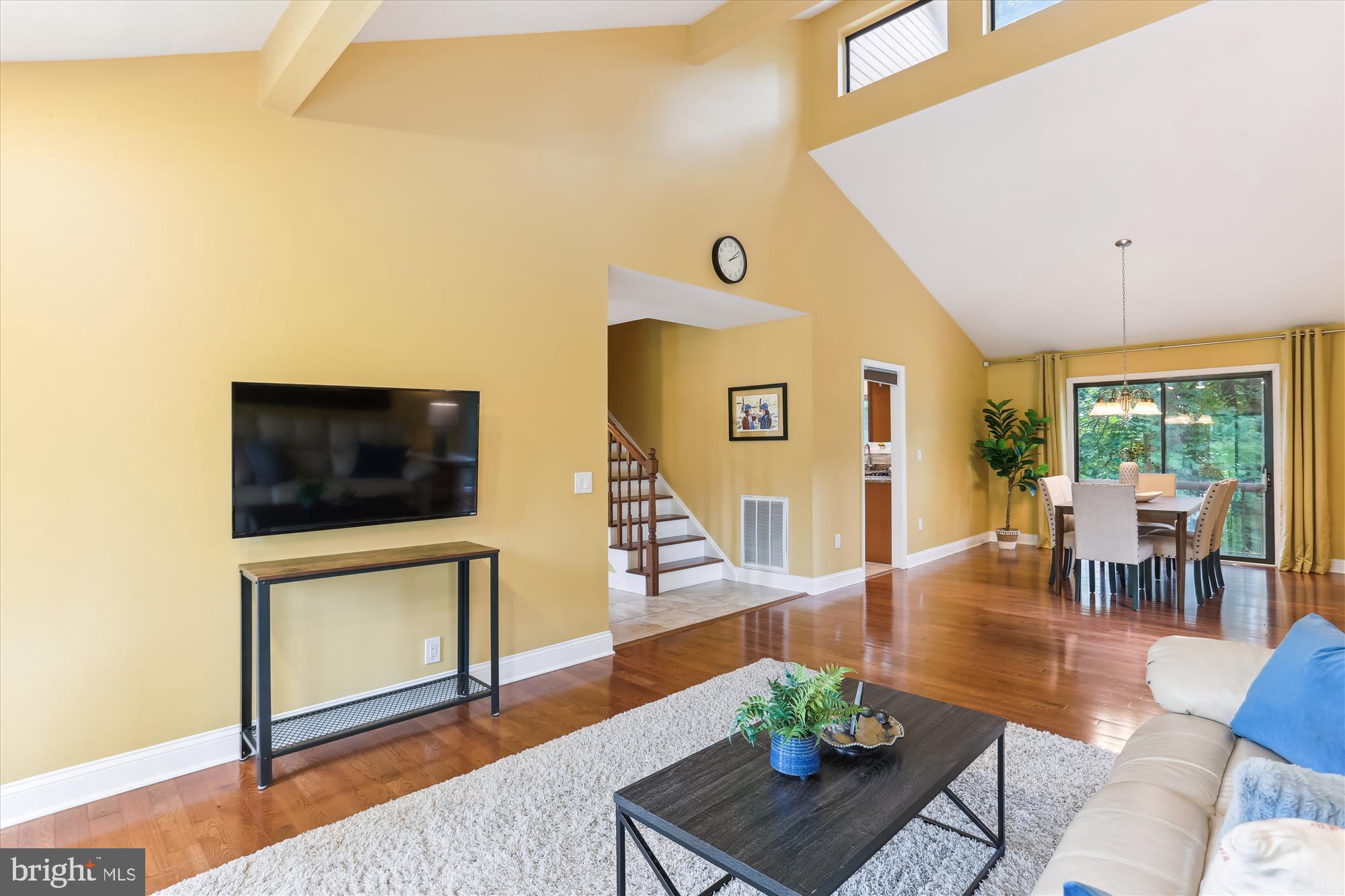 POTOMAC SPRINGS - Residential