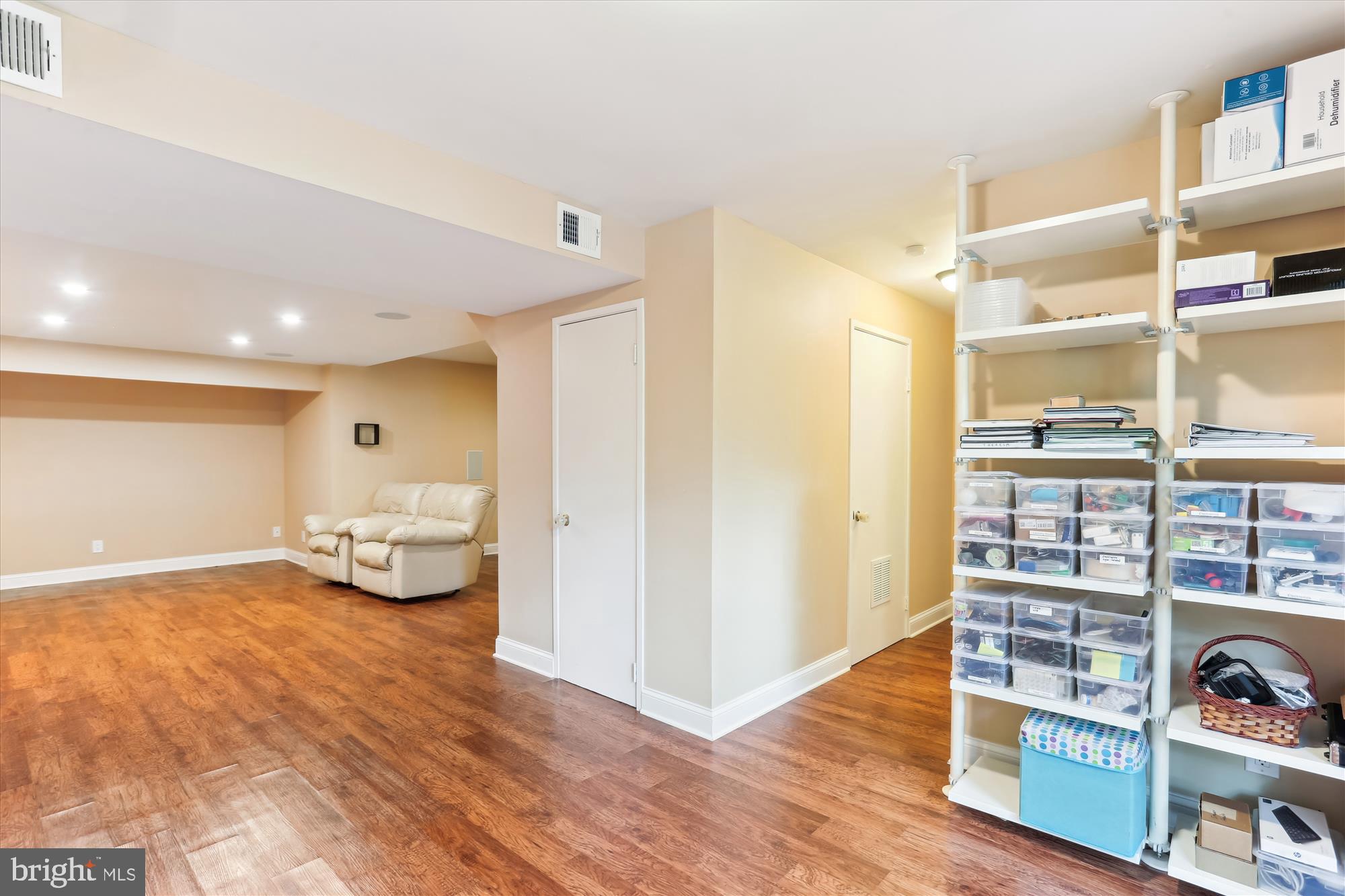 POTOMAC SPRINGS - Residential