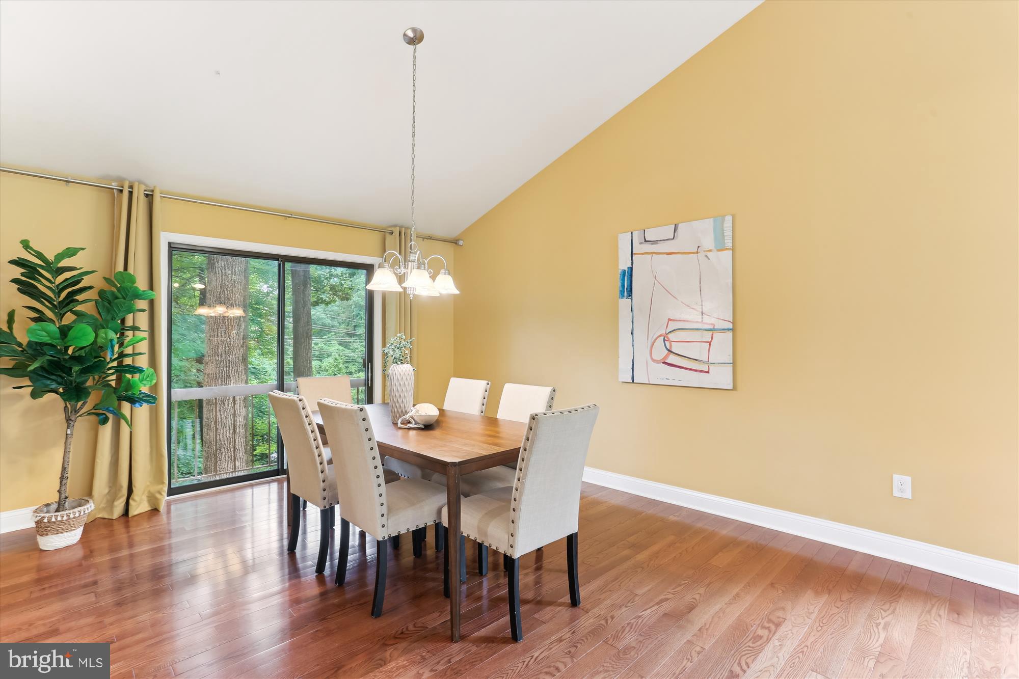 POTOMAC SPRINGS - Residential