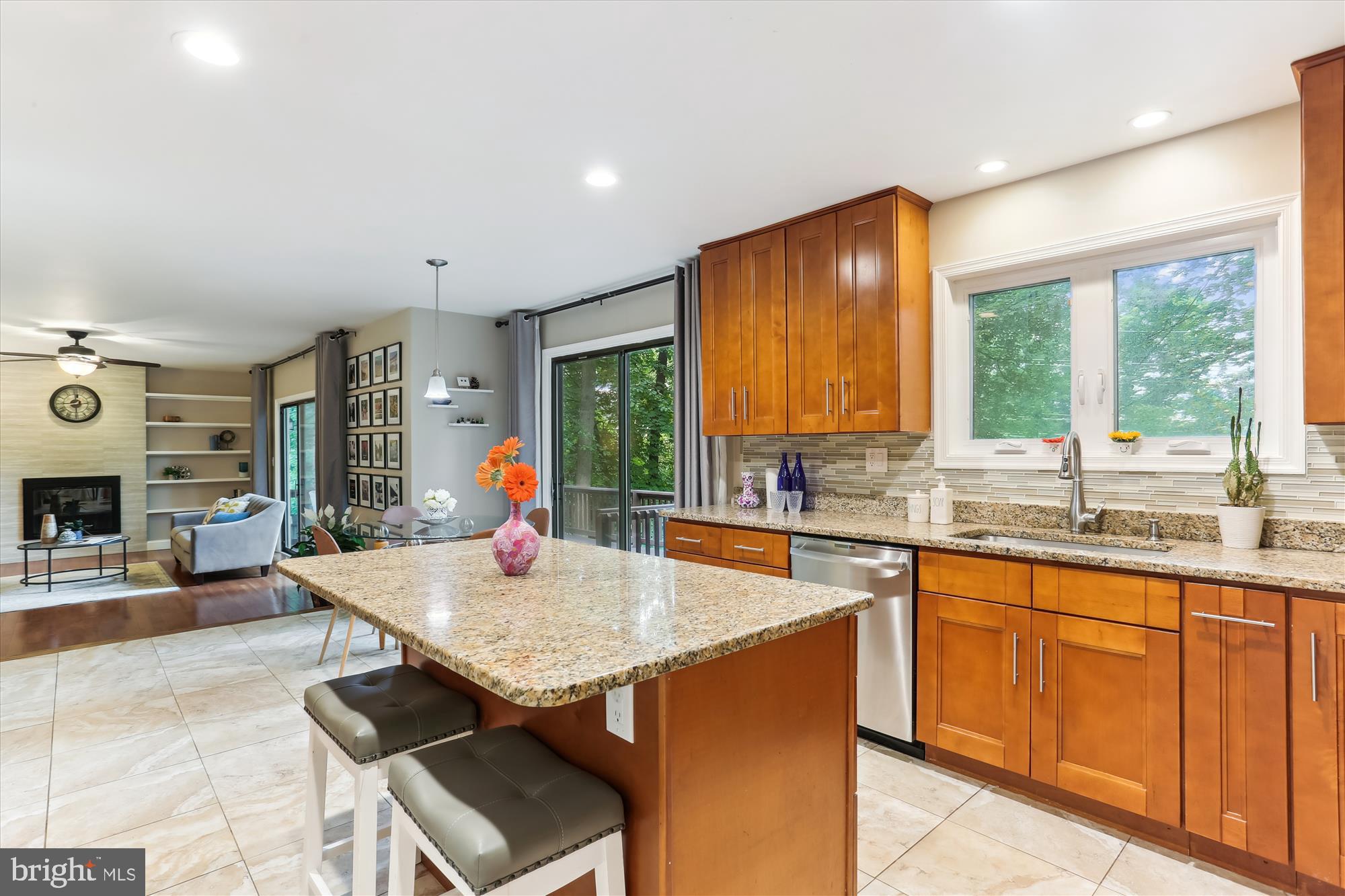 POTOMAC SPRINGS - Residential