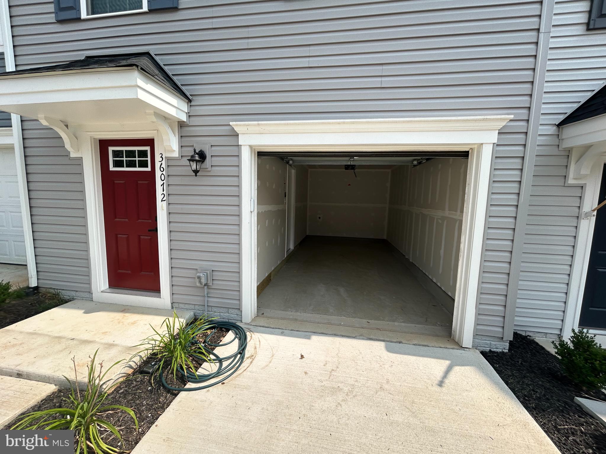 WILDERNESS SHORES - Residential Lease