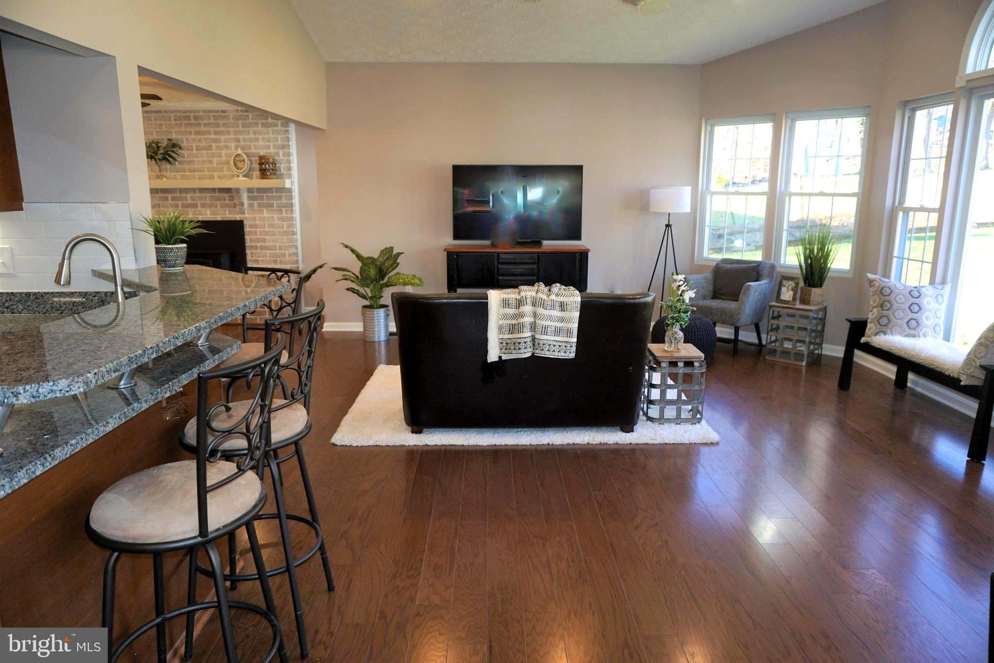 HAMMOND VILLAGE - Residential