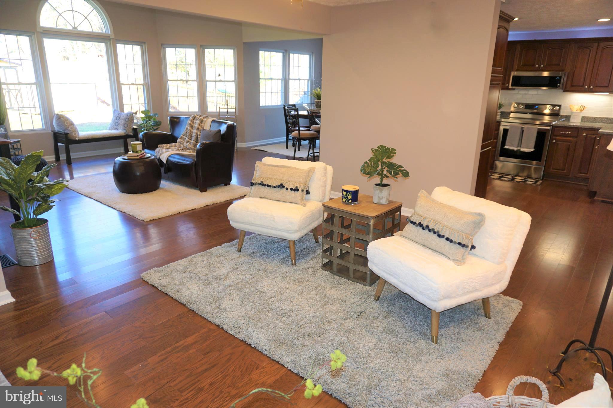 HAMMOND VILLAGE - Residential