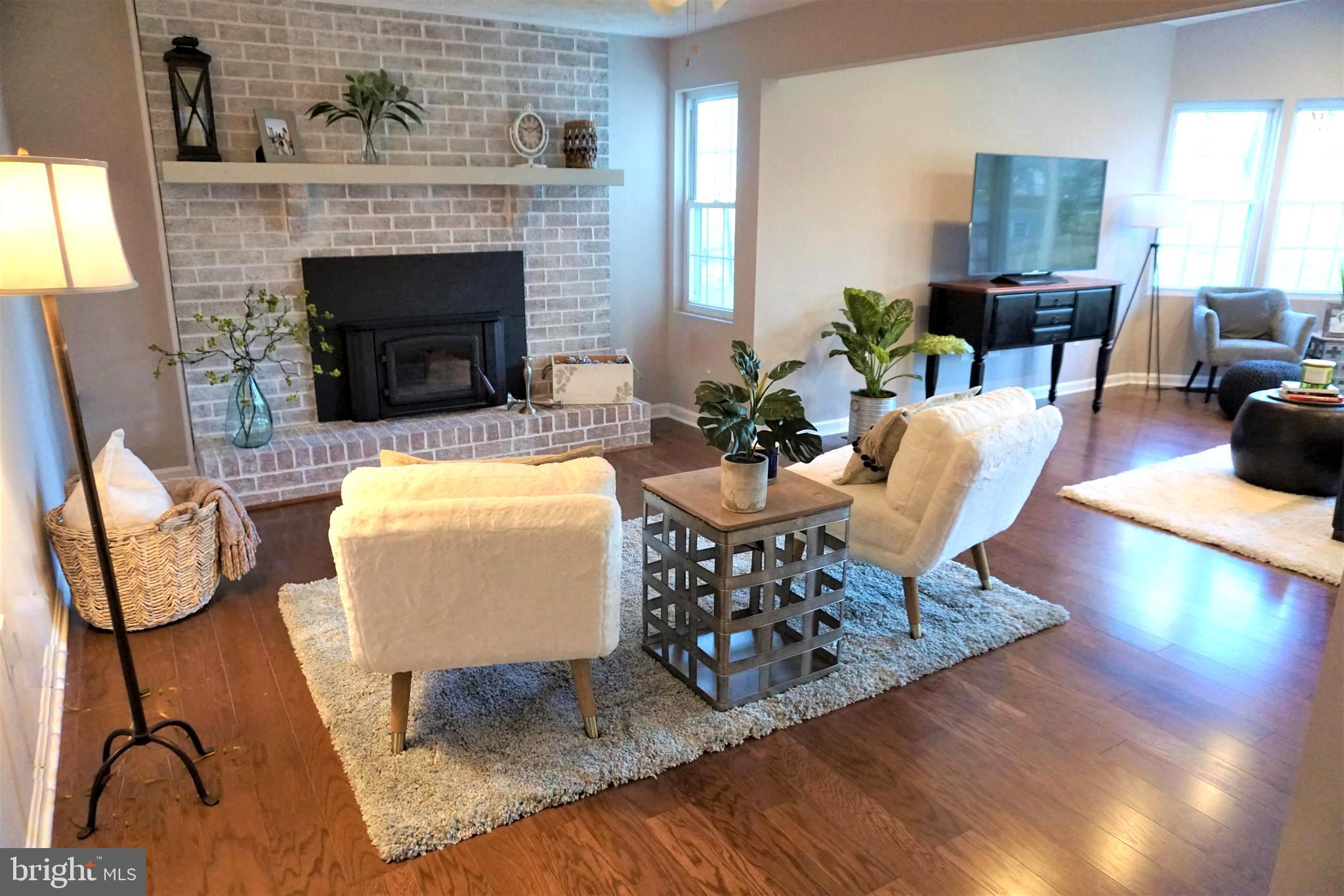 HAMMOND VILLAGE - Residential