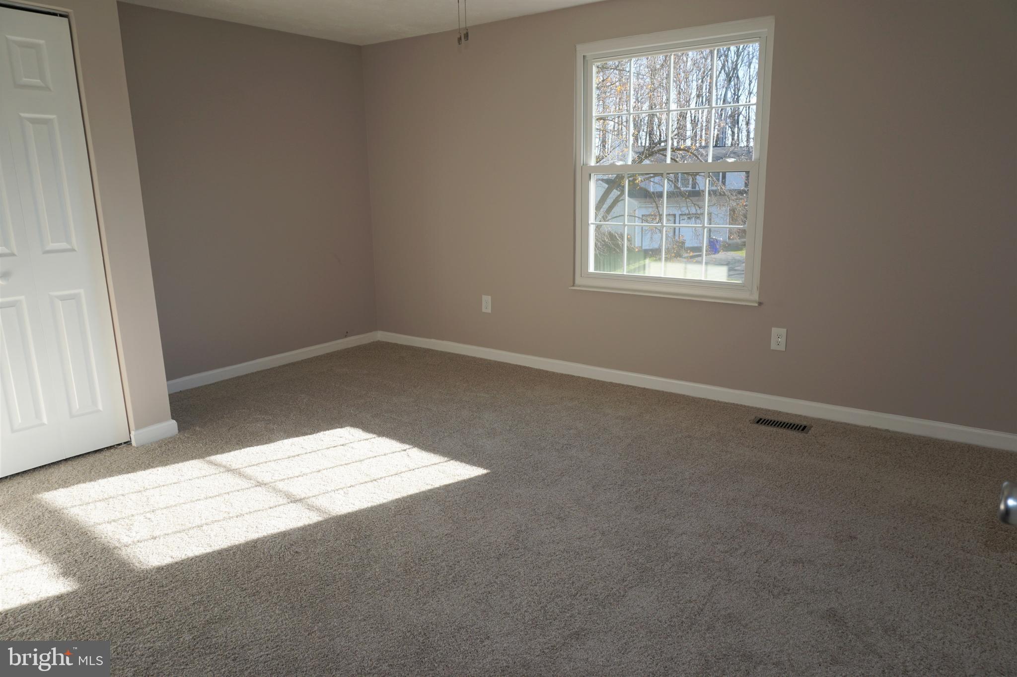 HAMMOND VILLAGE - Residential