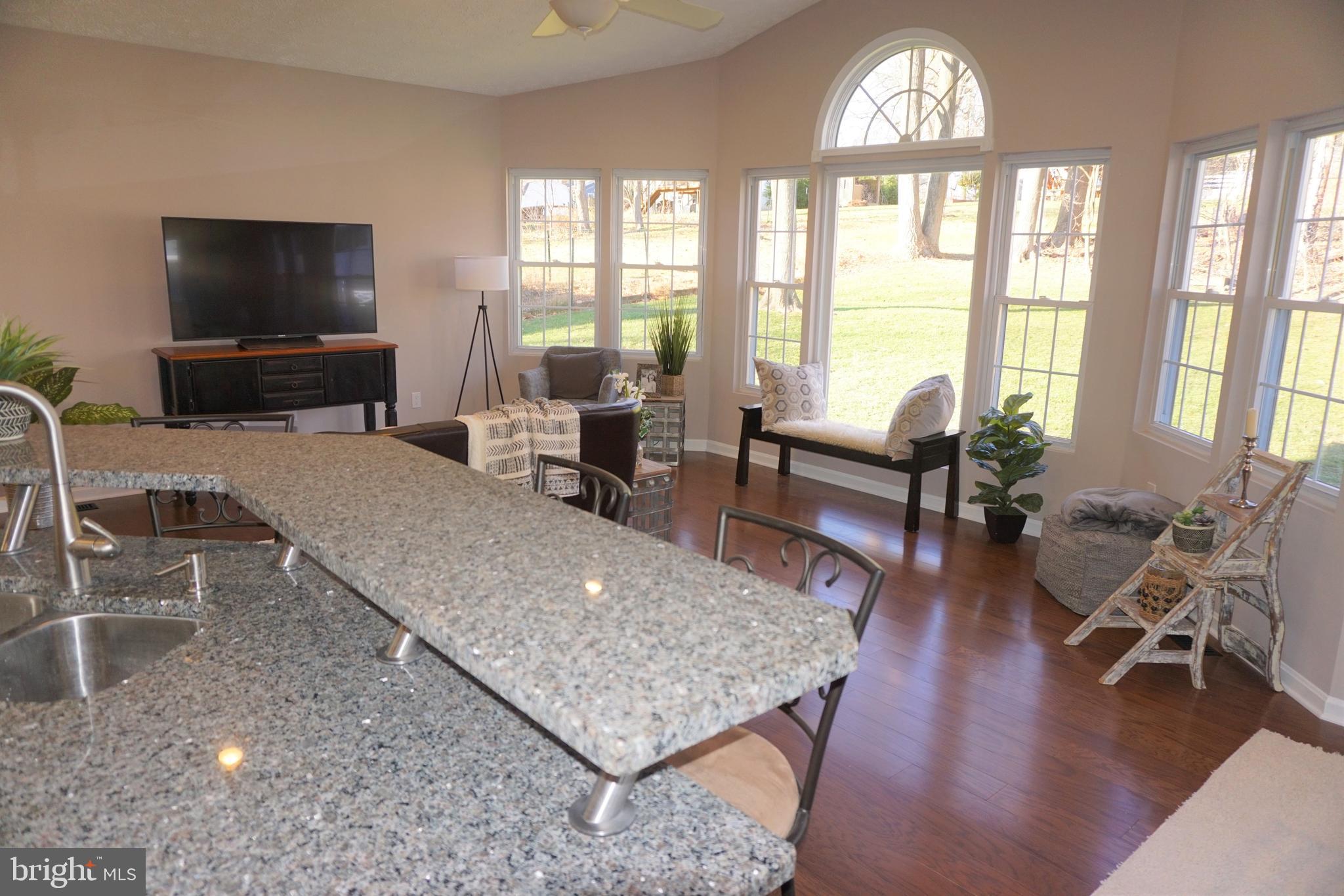 HAMMOND VILLAGE - Residential