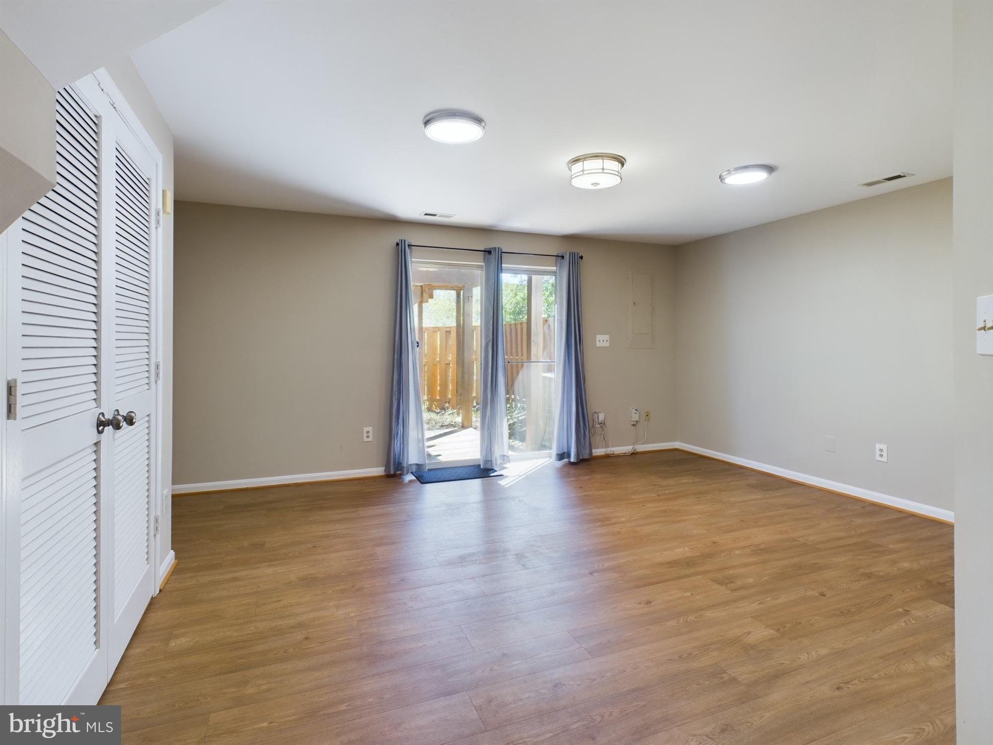 CAMPBELLS TRACE - Residential