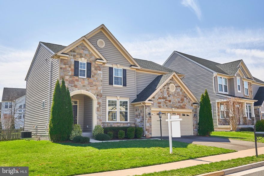 Beautiful Ashton model by Drees Homes with a gorgeous open floor plan, 4 generous sized bedrooms and 3.5 bathrooms.  Fresh paint, new light fixtures, newer carpet in basement and bedroom level, and new blinds throughout are just some of the improvements this home has undergone along with being meticulously cared for.  Perfect timing to enjoy the outdoors on your stamped concrete patio and backyard.  The rear yard backs to open common area so no home directly behind!  The basement features even more space to relax and host with a den, full bath, rec room, and plenty of storage! Enjoy the great amenities of the Glenkirk Estates community including an in-ground pool, tot lots and walking paths.  Your future home is in a great location near top schools, concerts at Jiffy Lube Live, tons of shopping and restaurants, as well as major commuting routes like 29, 66, and the Prince William County Pkwy.