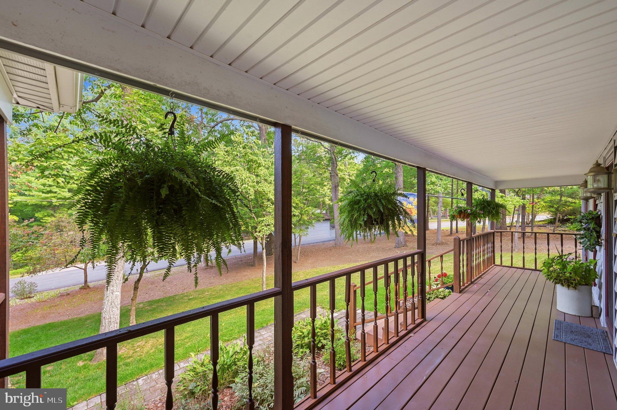 228 FAIRWAY CIRCLE
