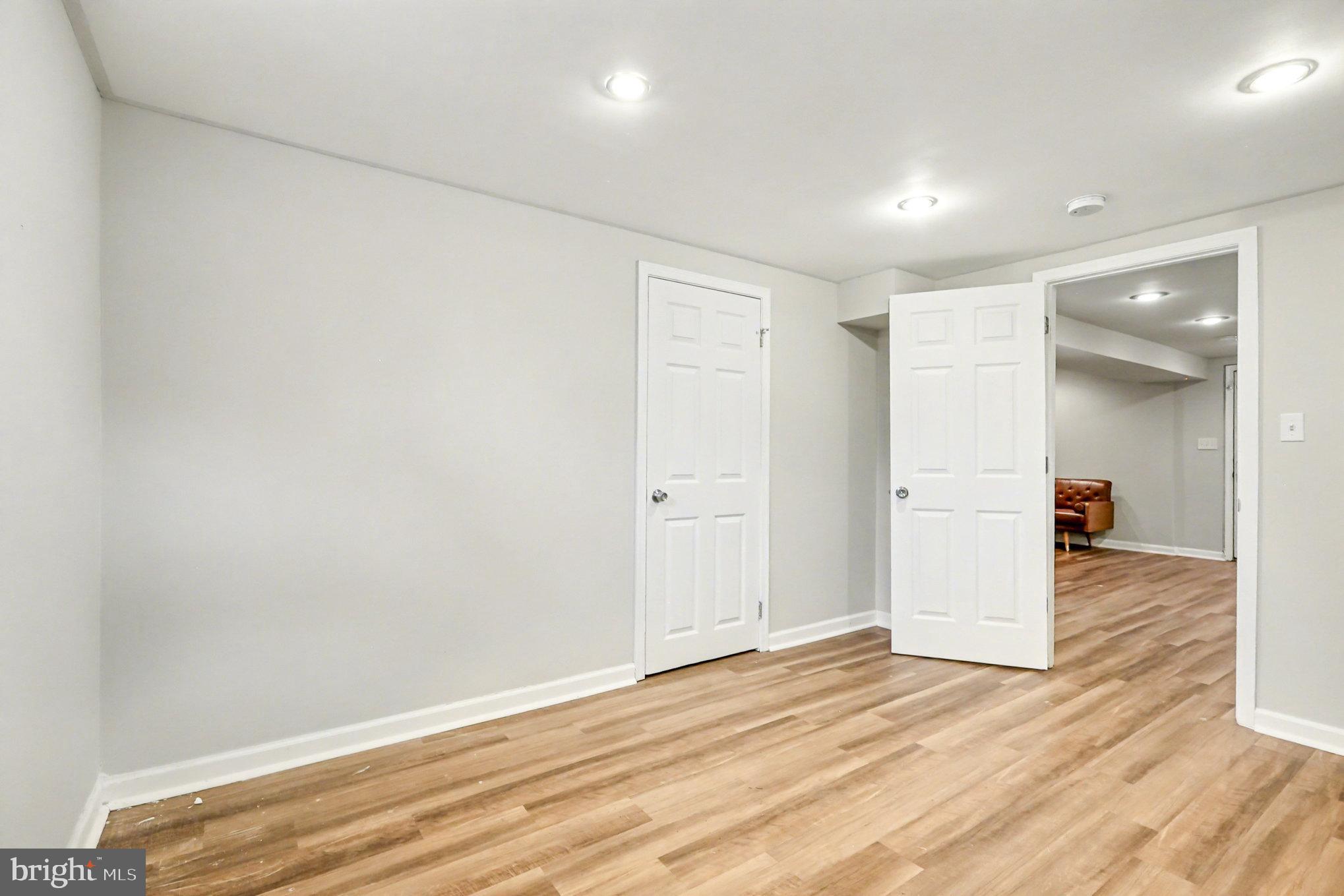 MICHIGAN PARK HILLS - Residential