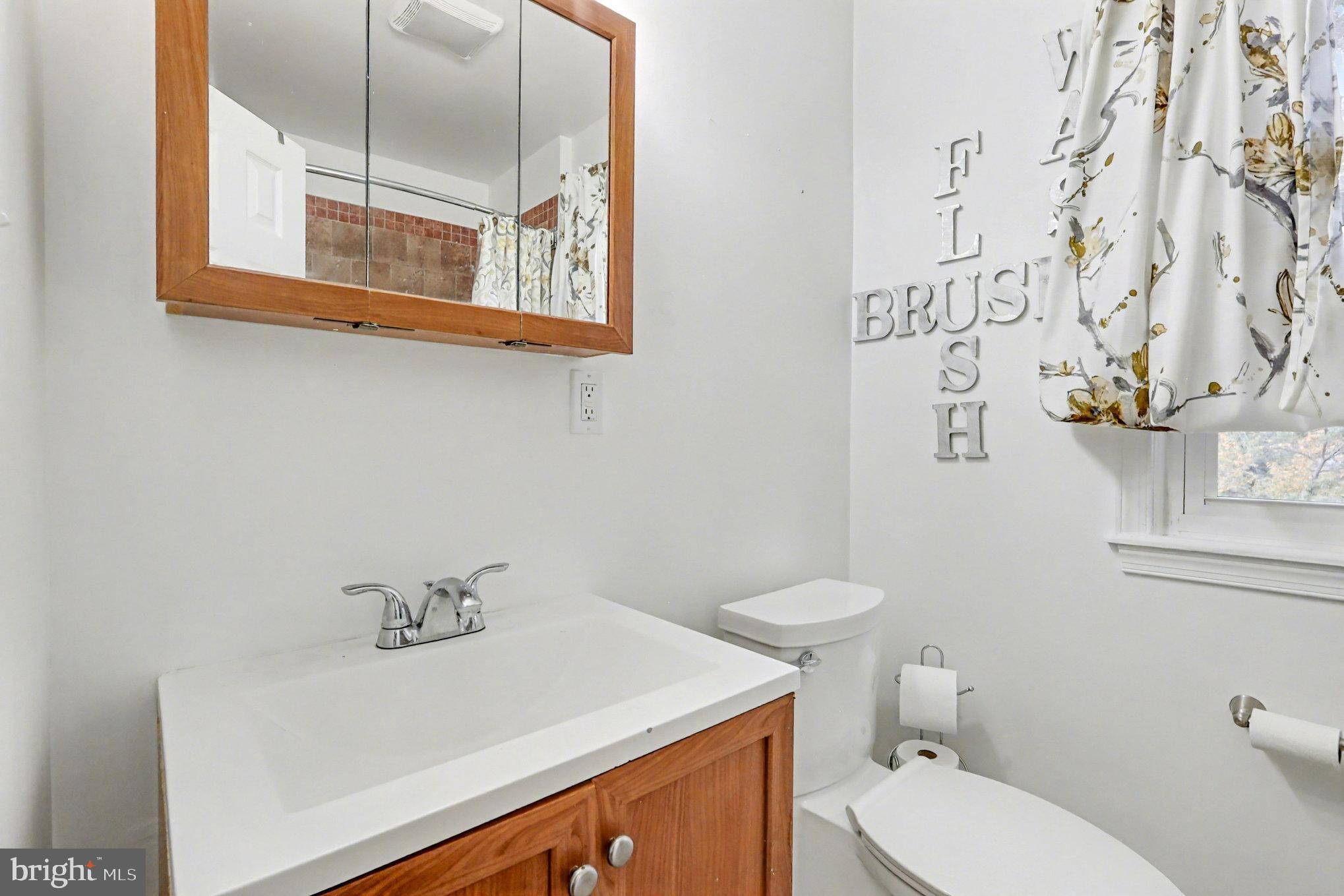 MICHIGAN PARK HILLS - Residential