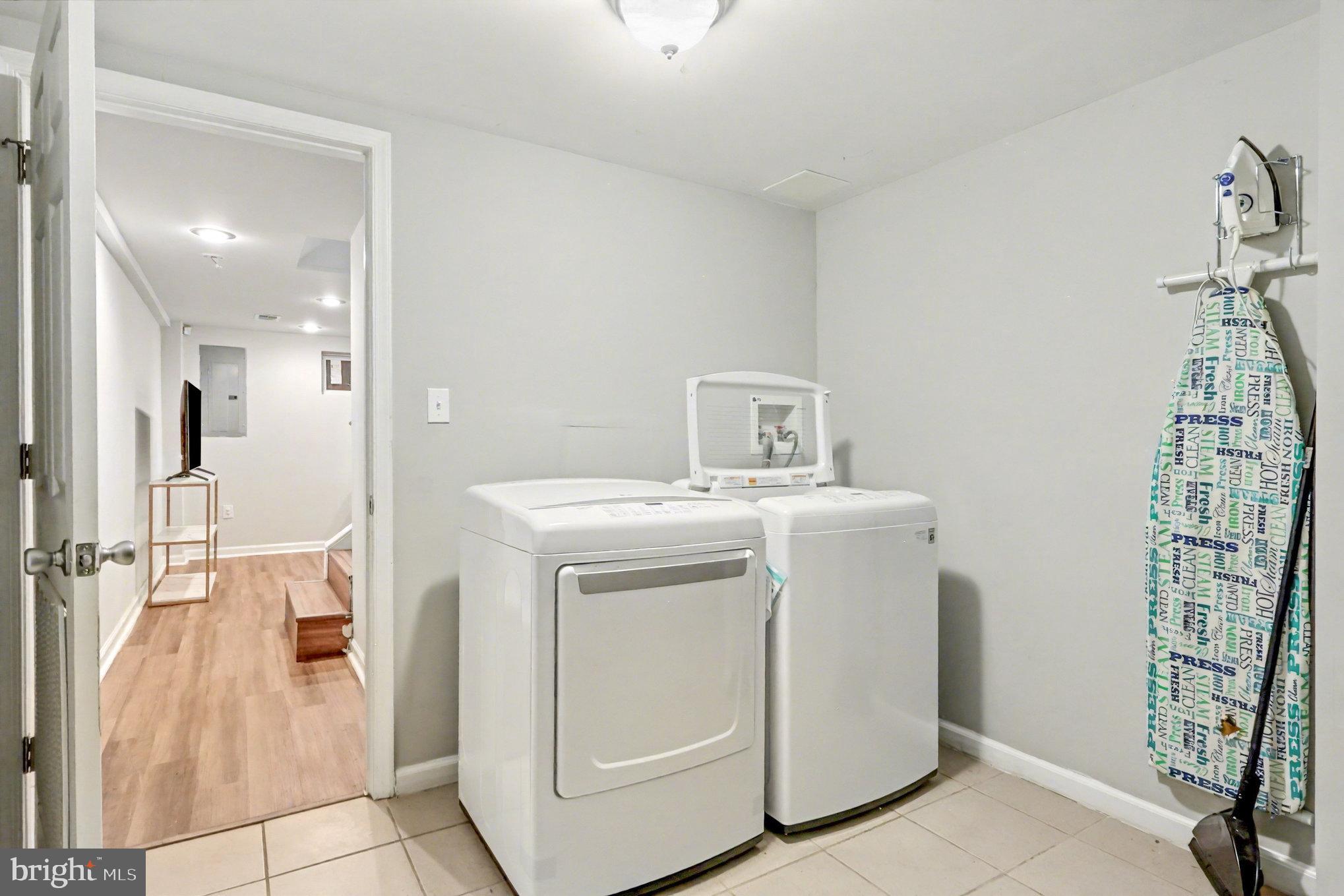 MICHIGAN PARK HILLS - Residential