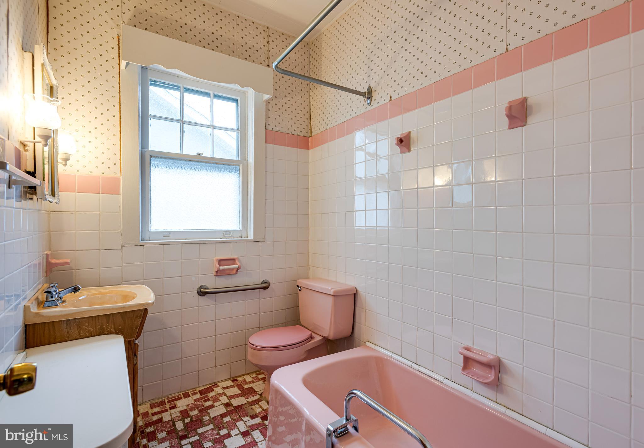 BROOKLINE - Residential