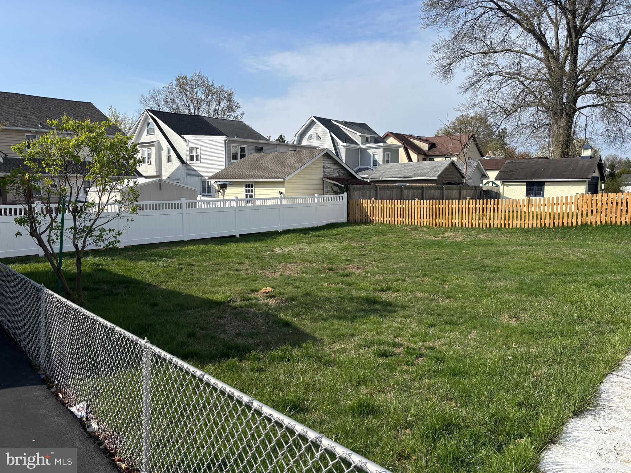 BROOKLINE - Residential