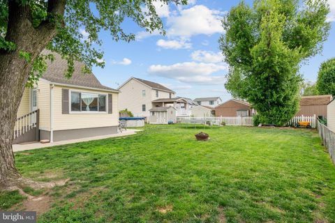 Tiny photo for 402 Bayside Drive, BALTIMORE, MD 21222 (MLS # MDBC2163396)
