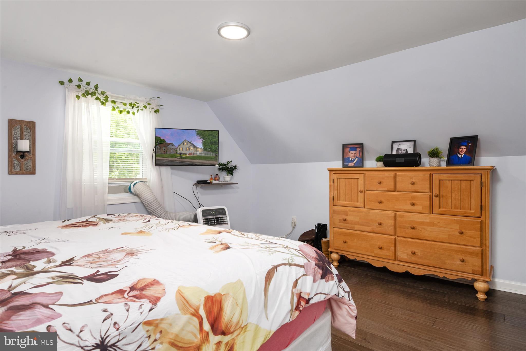 INVERNESS - Residential