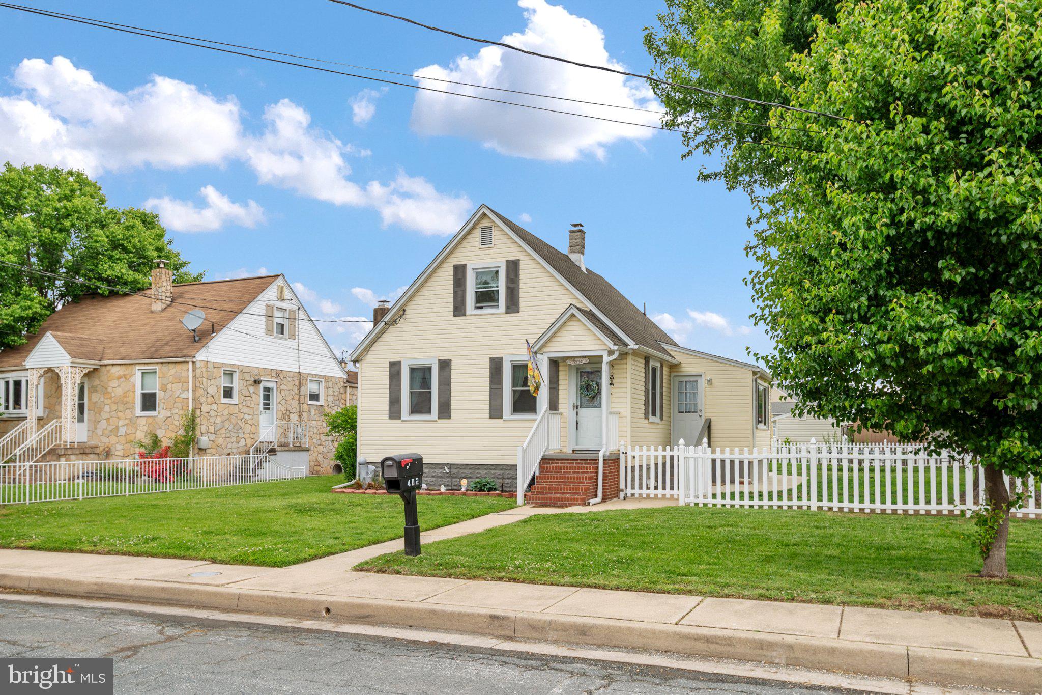 402 BAYSIDE DRIVE