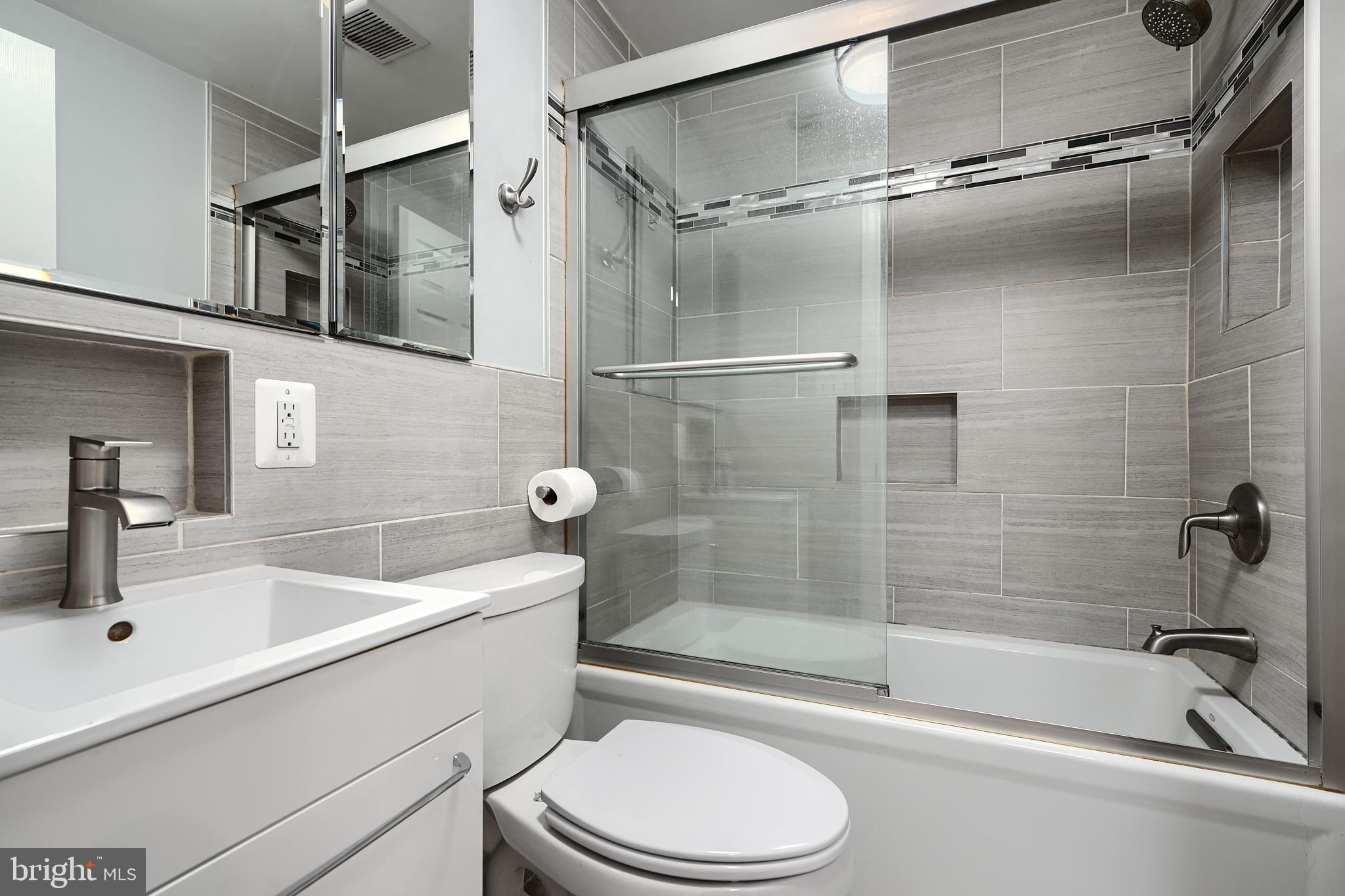 CANTON - Residential Lease