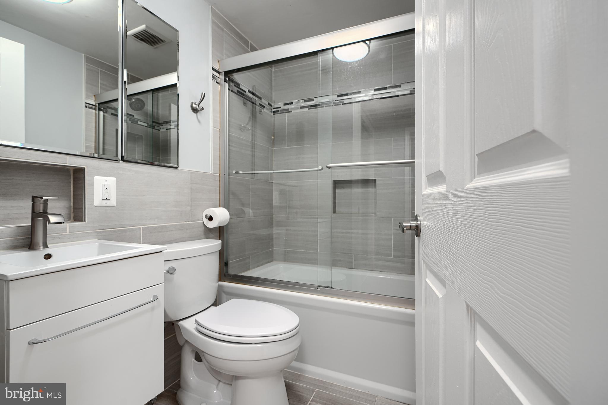 CANTON - Residential Lease