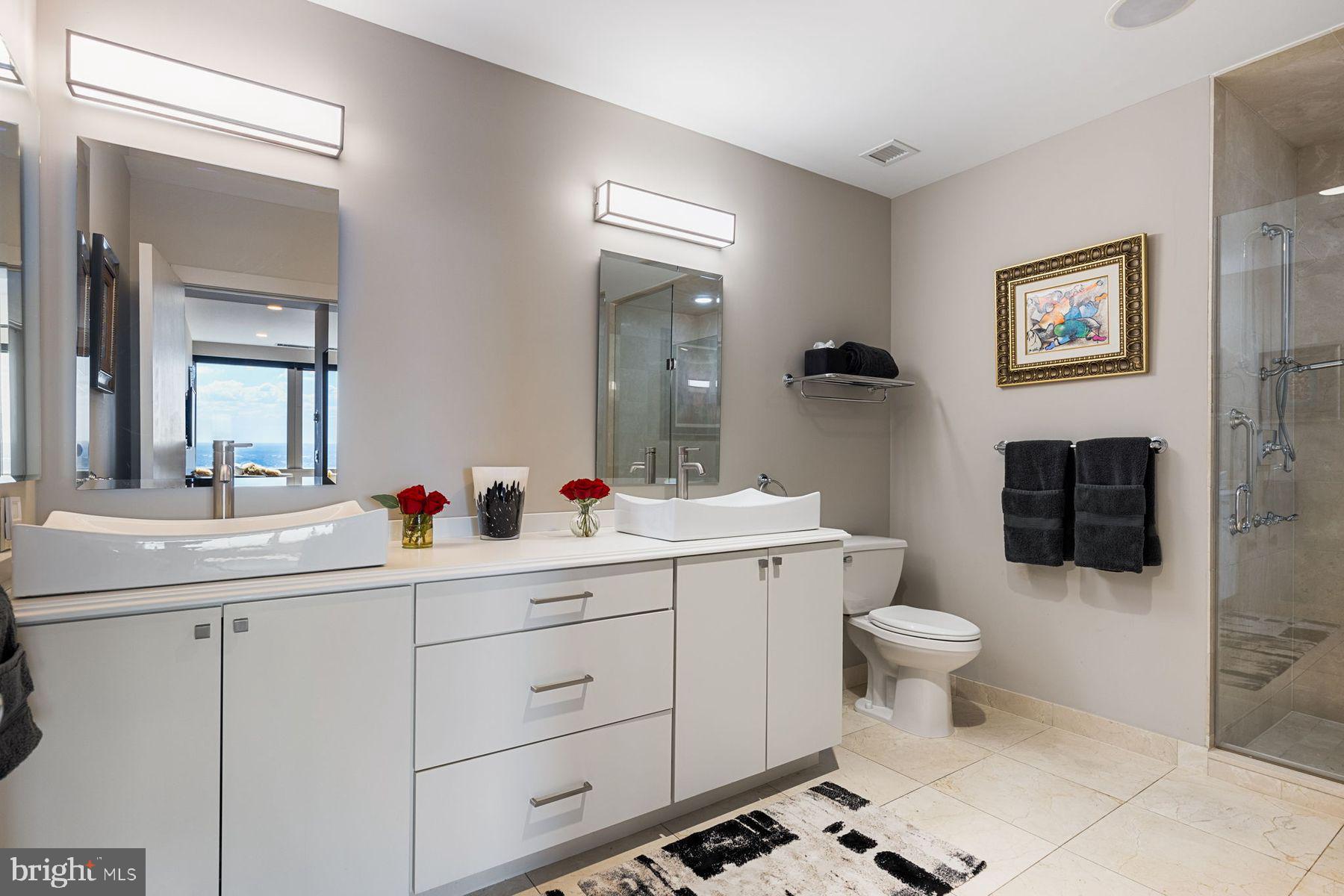 CENTER CITY - Residential