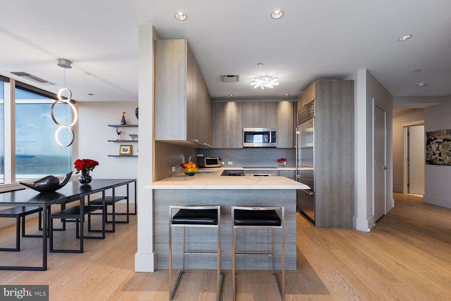 CENTER CITY - Residential