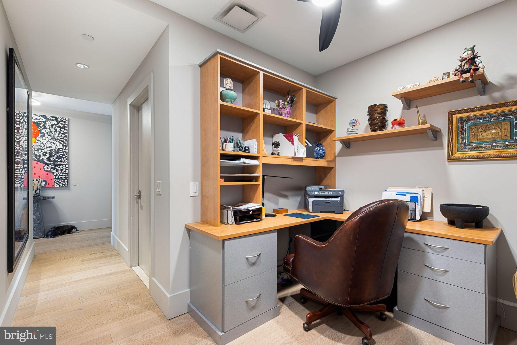 CENTER CITY - Residential