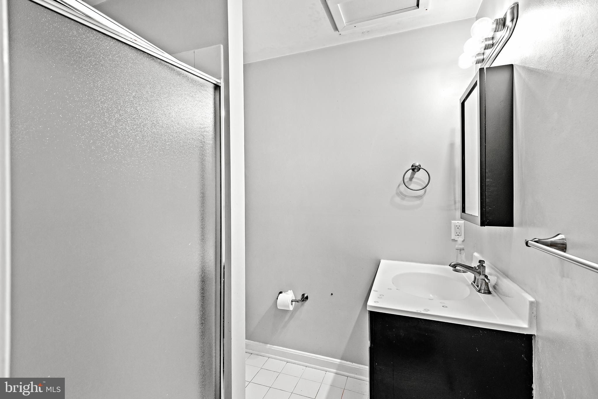 GRANBY WOODS - Residential