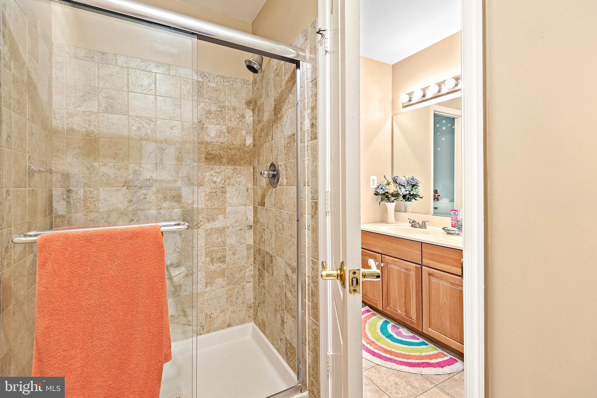 GRANBY WOODS - Residential