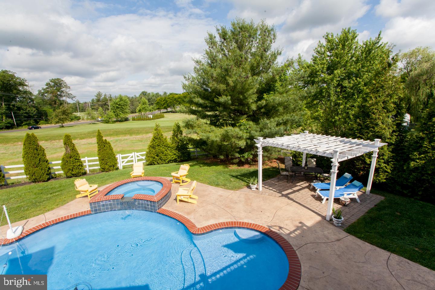 WARRINGTON HUNT - Residential