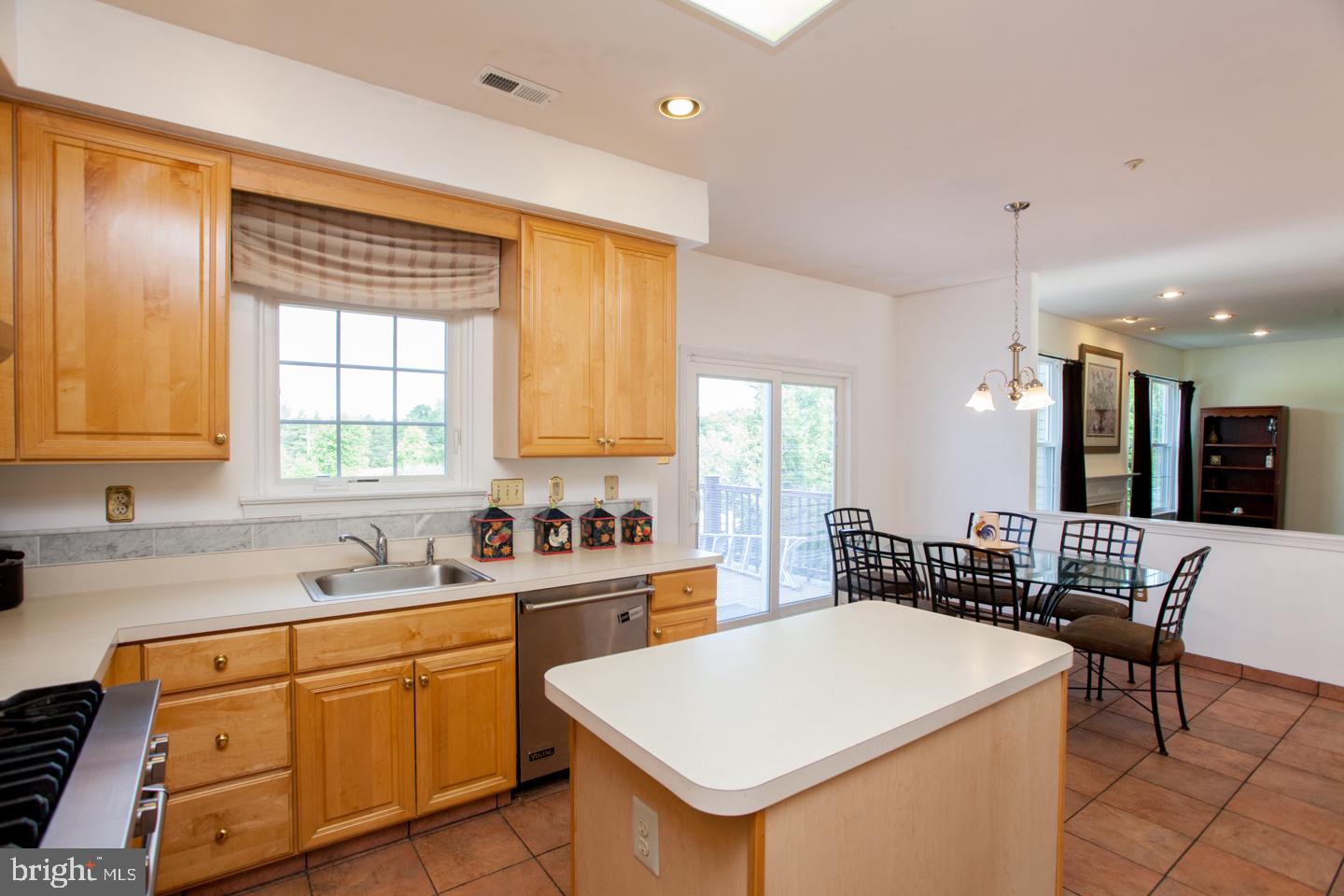 WARRINGTON HUNT - Residential