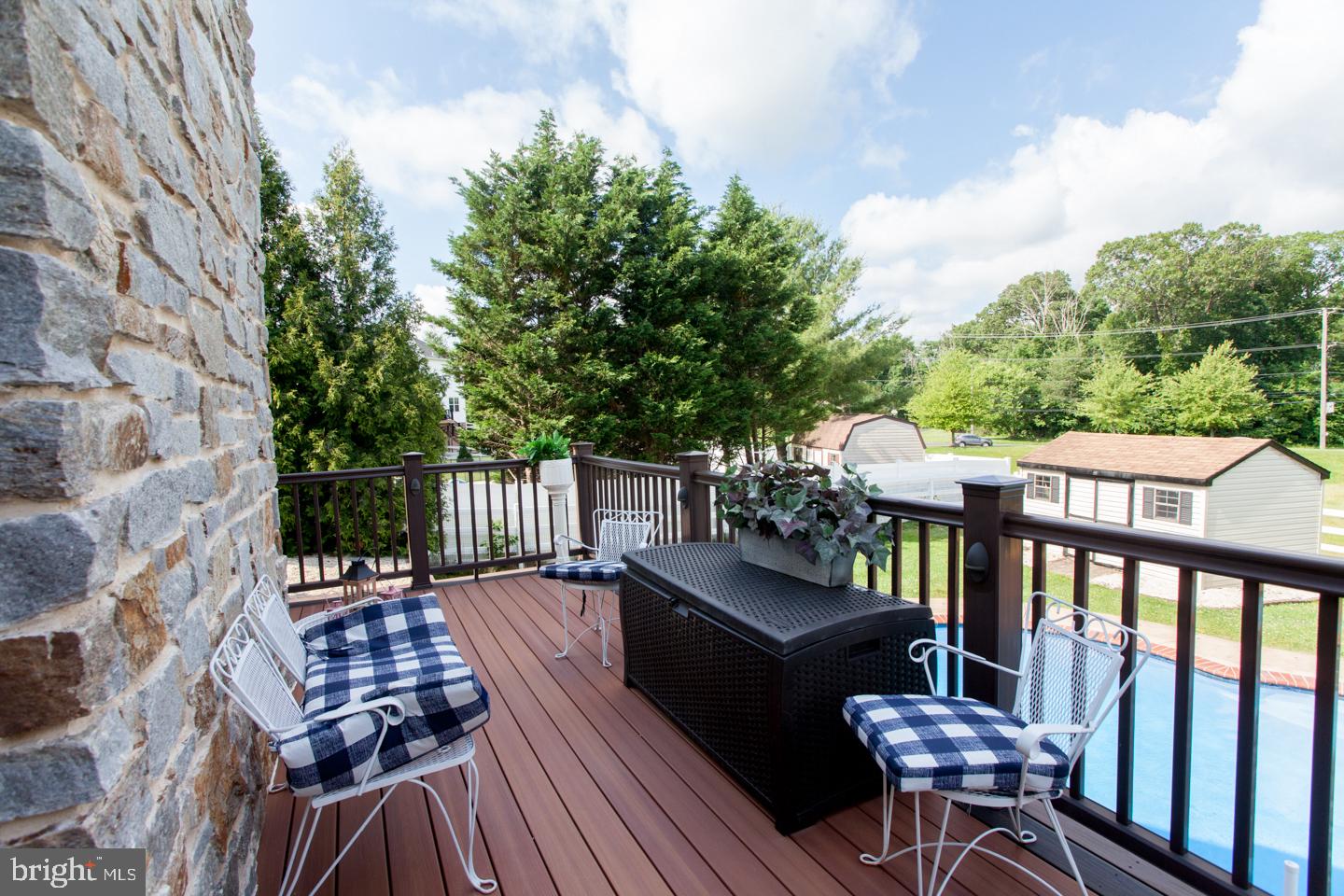 WARRINGTON HUNT - Residential