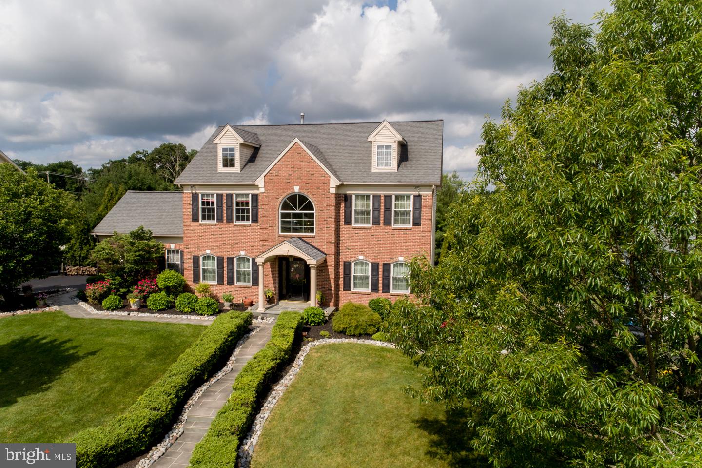 WARRINGTON HUNT - Residential