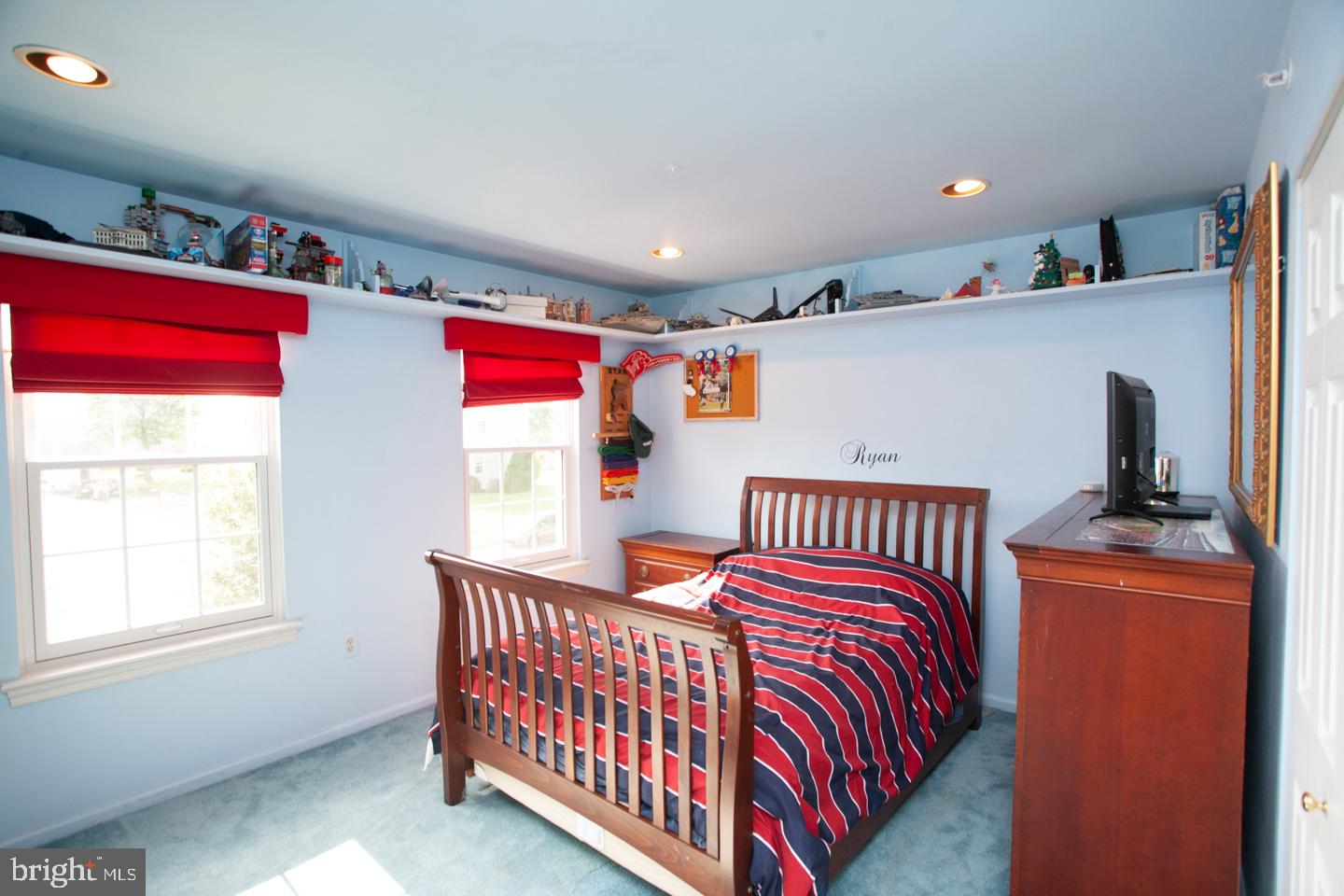 WARRINGTON HUNT - Residential