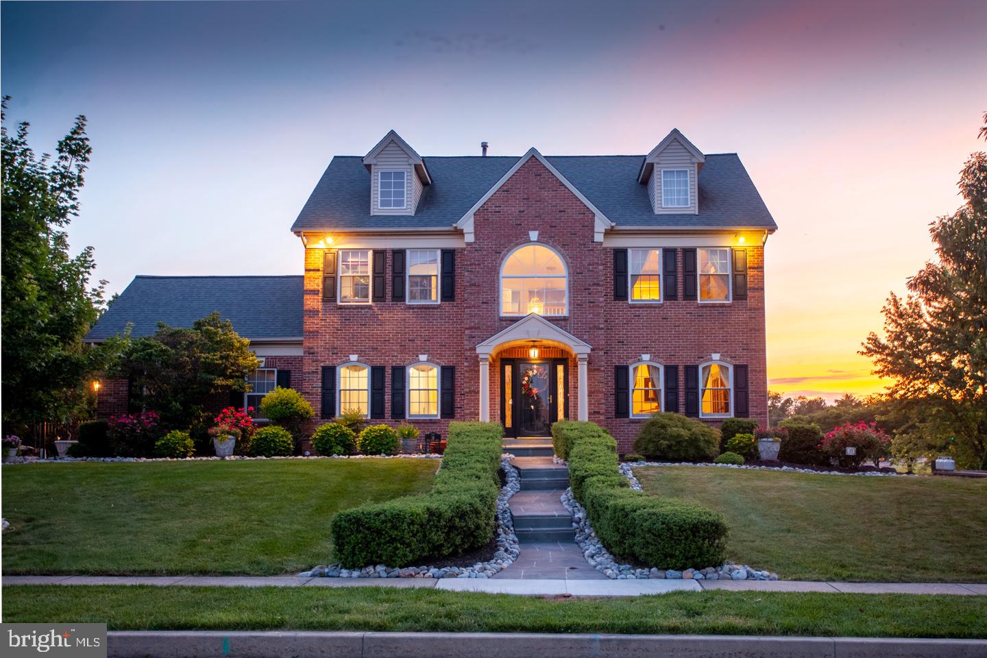 WARRINGTON HUNT - Residential