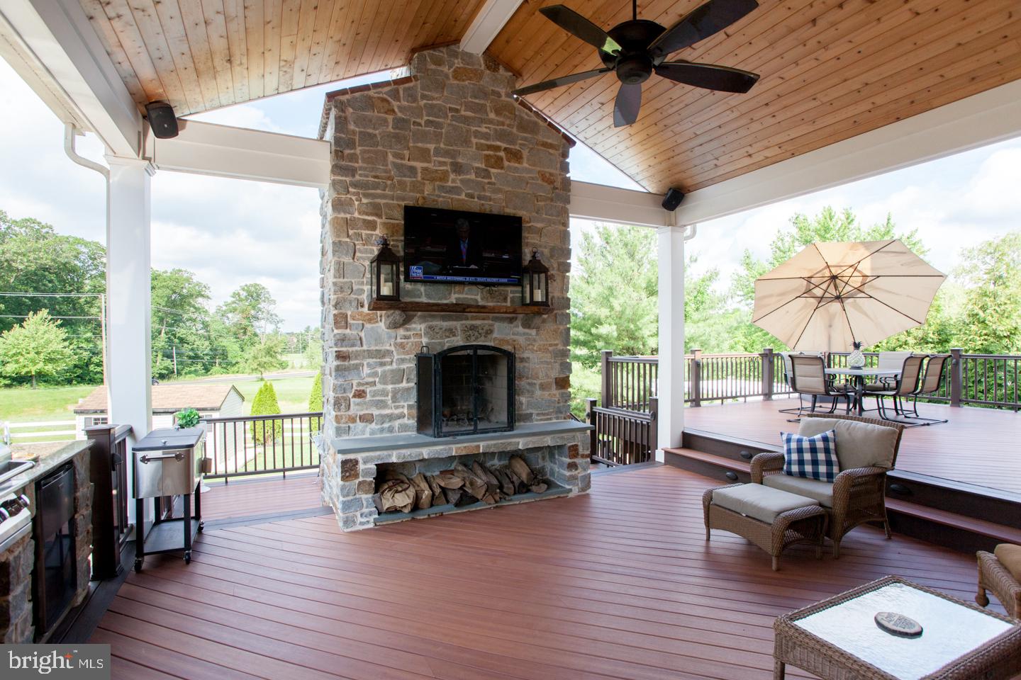 WARRINGTON HUNT - Residential