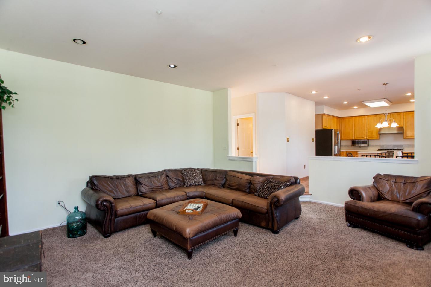 WARRINGTON HUNT - Residential