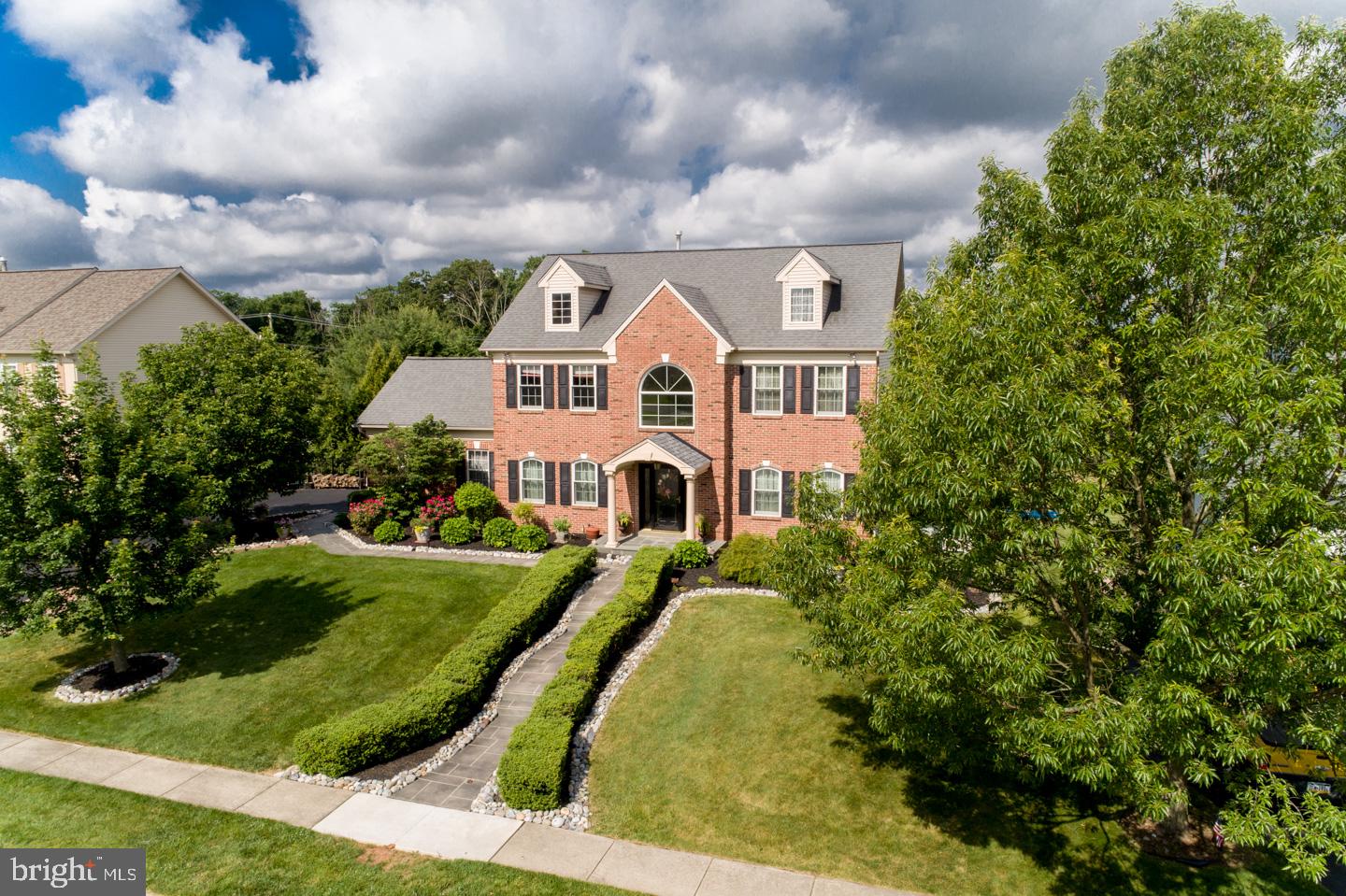 WARRINGTON HUNT - Residential