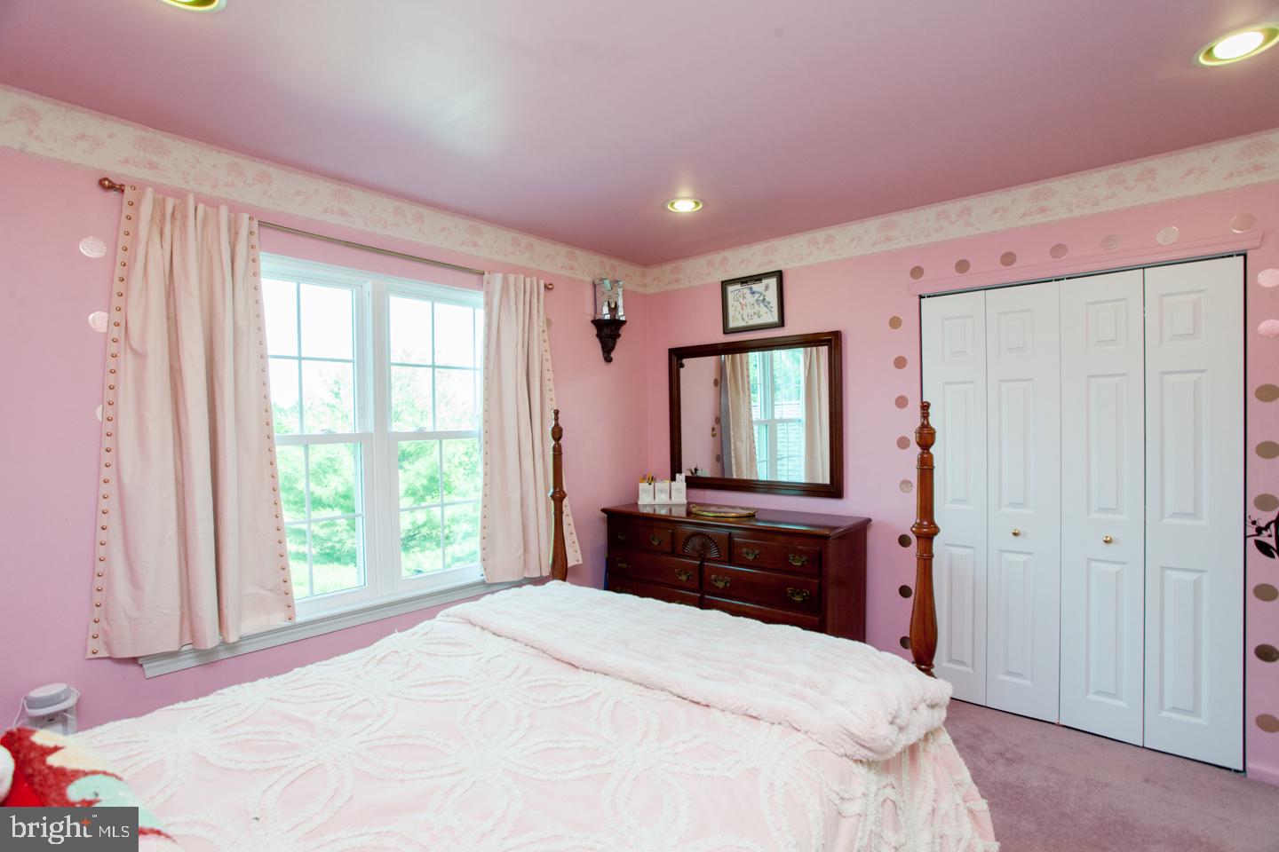 WARRINGTON HUNT - Residential