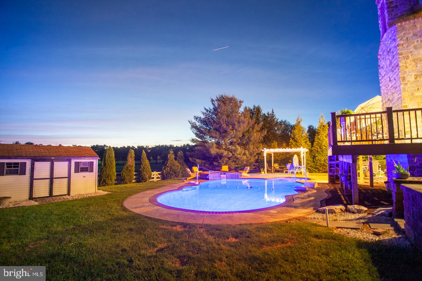 WARRINGTON HUNT - Residential