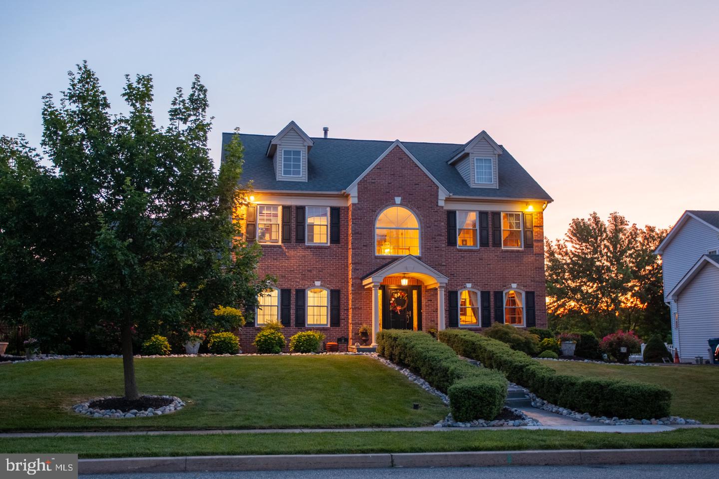 WARRINGTON HUNT - Residential